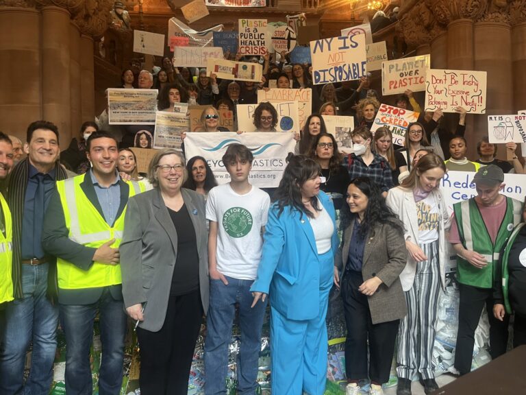 Yonkers Residents Heading to Albany to Tackle Plastic Pollution